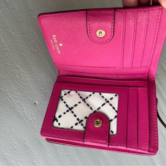 Kate Spade Laurel Way Cara Bifold Crossgrain Leather Wallet Pink - Picture 4 of 15